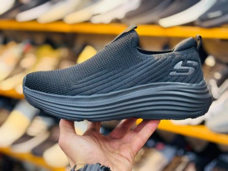 سكيتشر جرابة  أسود سادة - 8819